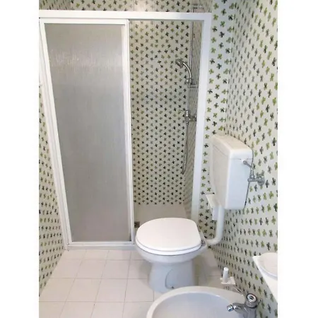 In 35374 Διαμέρισμα *
