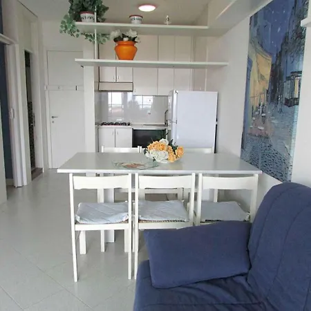 In 35374 Διαμέρισμα Μπιμπιόνε